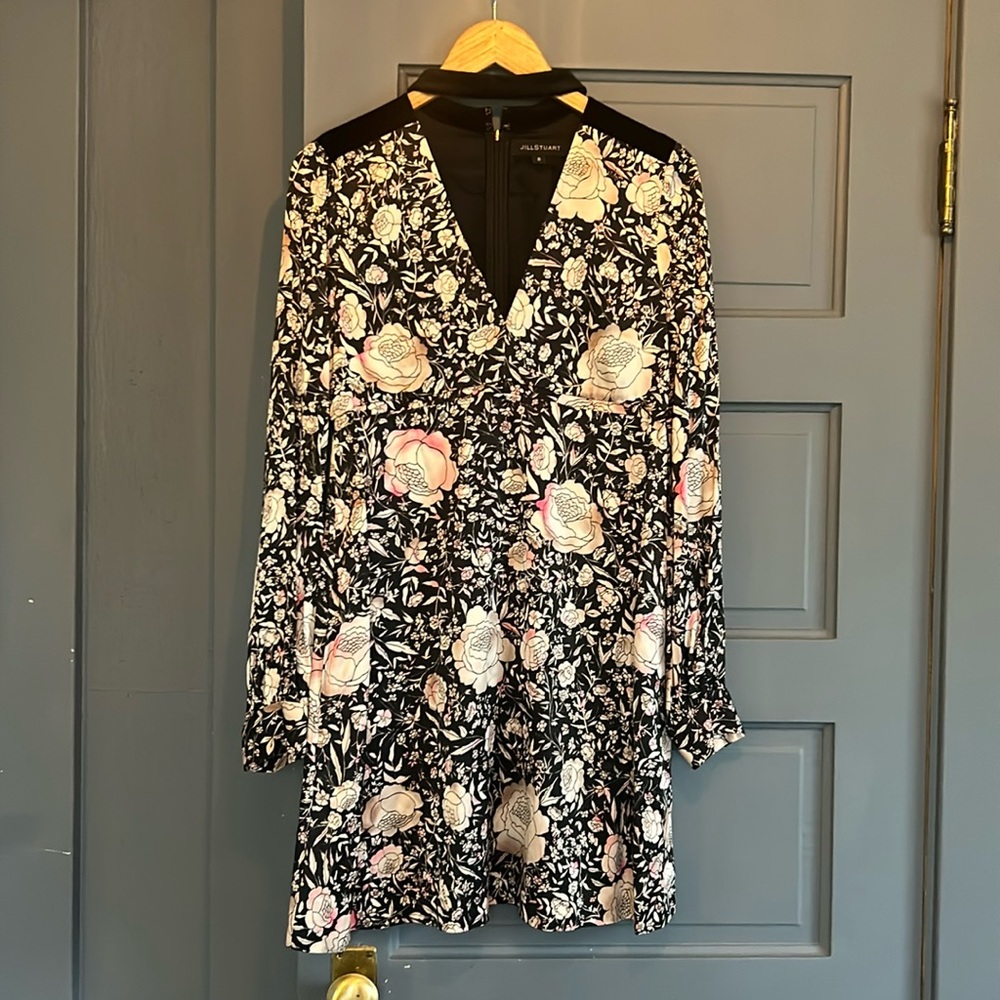 Jill Stuart Floral Mini Dress 🌹